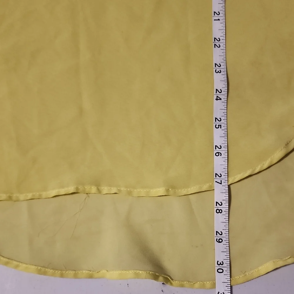 Live 4 Truth Yellow Cuffed Sleeve Polo Blouse - Picture 8 of 8